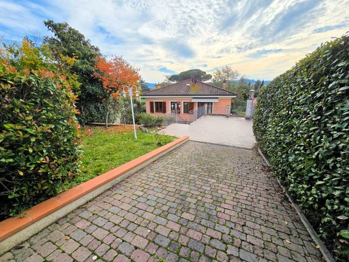 Casa con 5 locali in vendita in Via Nazionale, Montopoli in Val d'Arno