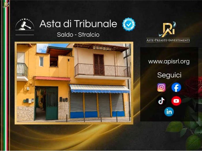 Appartamento con 6 locali in vendita in Via XXIV Maggio, Centro, Marano di Napoli