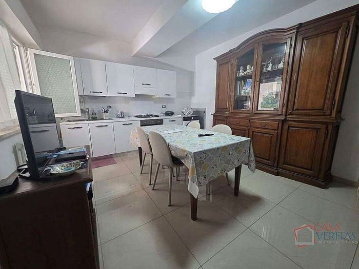 Appartamento trilocale in vendita in Via delle Grazie, Le Grazie, Ancona