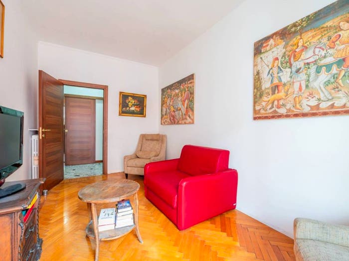 Appartamento trilocale in vendita in Via Beroldo, Pasteur, Milano
