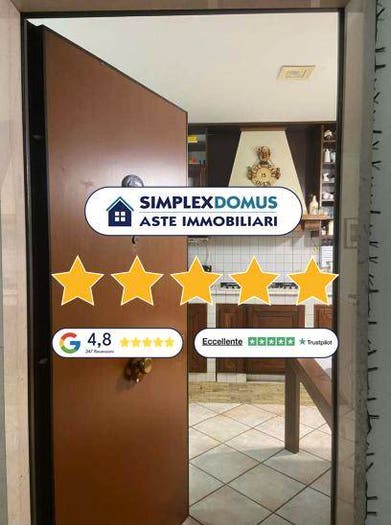 Appartamento con 6 locali in vendita in Via di Vigna Brigida, Tuoro, Caserta