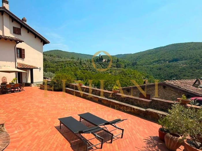 Casa con 6 locali in vendita in Via Alta di Legri, Legri, Calenzano