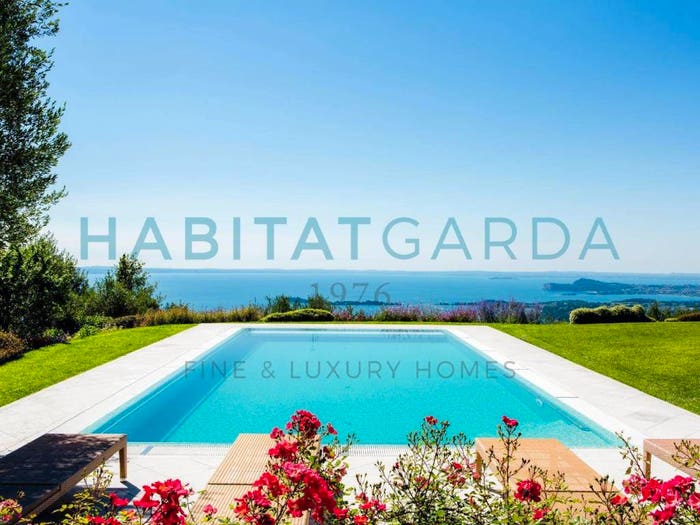 Casa con 6 locali in vendita in via della calma, Gardone Riviera