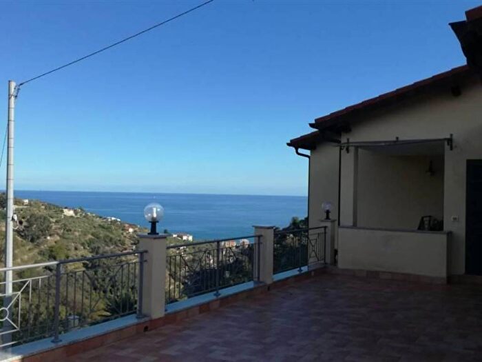 Appartamento con 5 locali in vendita in Centro, Bordighera