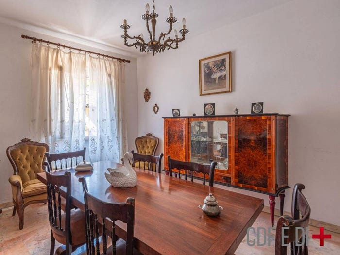 Appartamento trilocale in vendita in Corso Vittorio Emanuele III, Latera