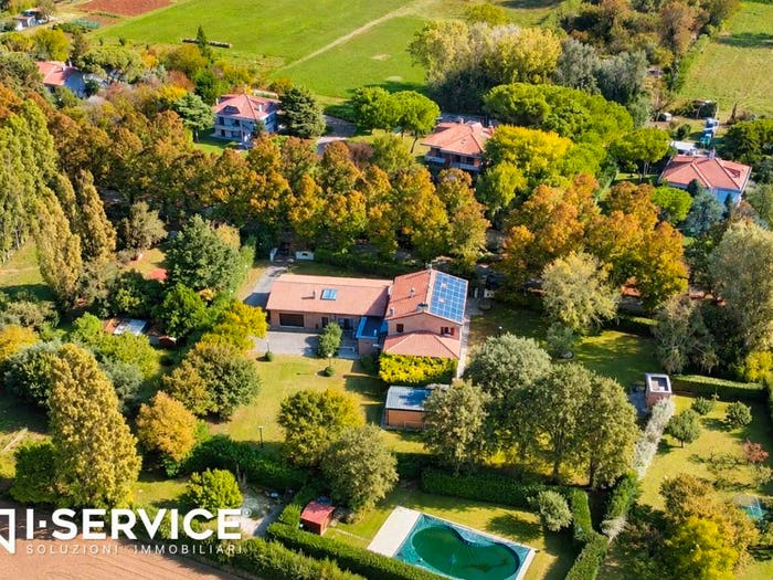 Casa con 6 locali in vendita in via Castellabate, BellariaIgea Marina