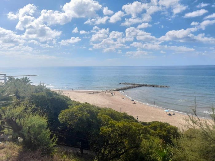 Casa quadrilocale in vendita in Via Ardeatina, Lido di Cincinnato Sirene, Anzio
