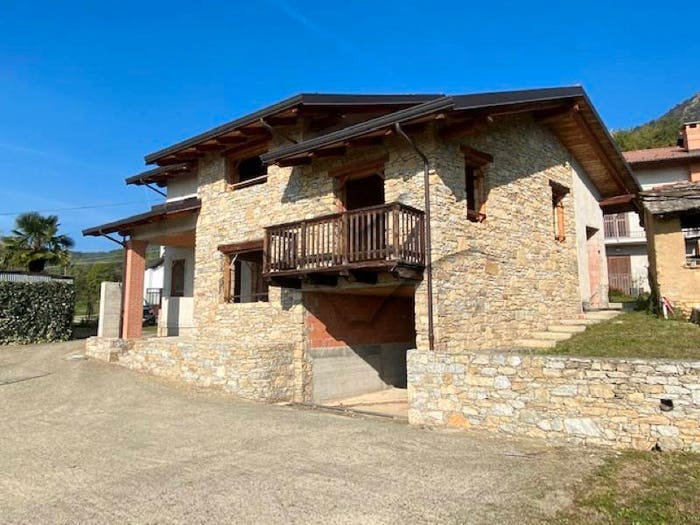 Casa con 6 locali in vendita in Strada Druetti, Cantalupa