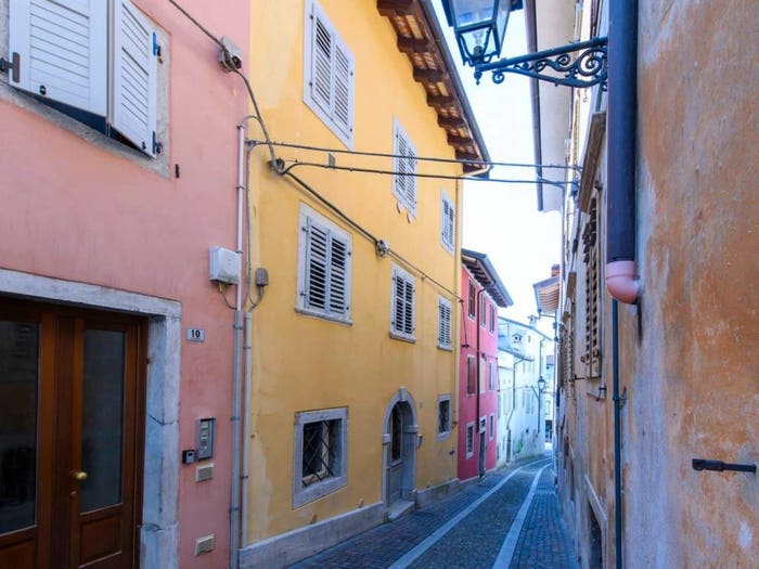Appartamento trilocale in vendita in VIA COCEVIA, Centro, Gorizia
