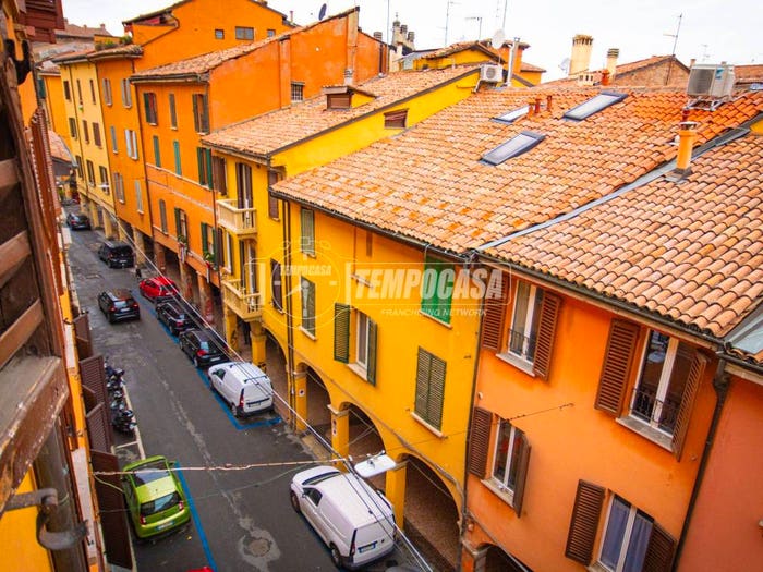Appartamento trilocale in vendita in Via delle Belle Arti, Irnerio, Bologna