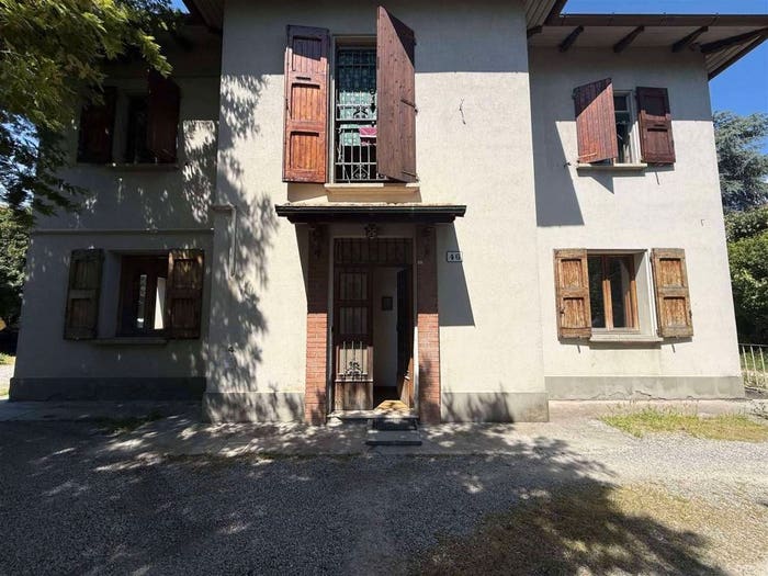 Appartamento con 6 locali in vendita in Via del Triumvirato, Borgo Panigale, Bologna