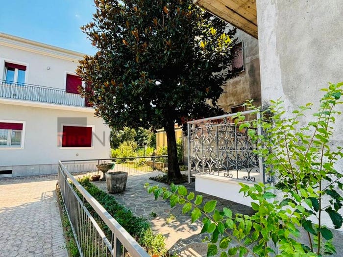 Appartamento trilocale in vendita in Via Faustino Rossini, San Polo Vecchio, Brescia