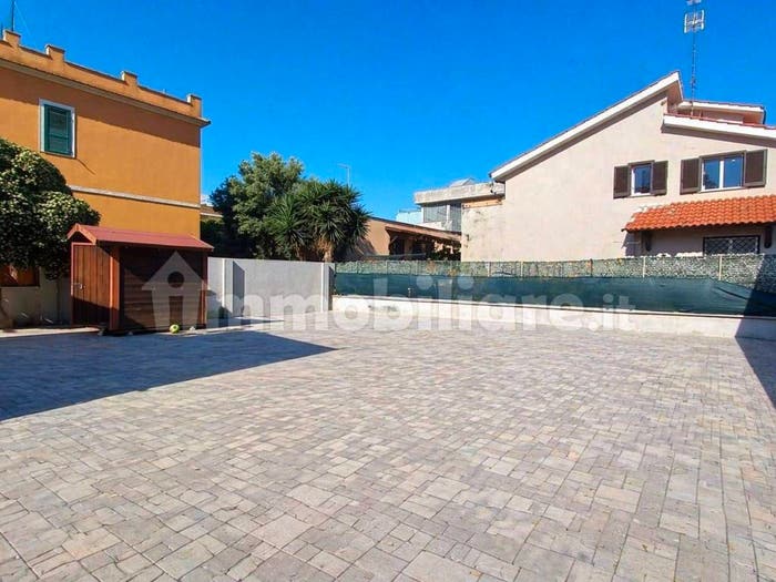 Casa trilocale in vendita in Via Fregene, Zona Domitilla, Ladispoli
