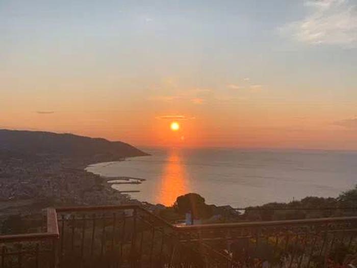 Casa con 6 locali in vendita in Strada Berzi No Number, Diano Marina