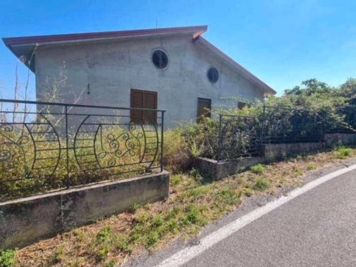 Casa con 5 locali in vendita in SP cda Limari Sinagra ME, Sinagra