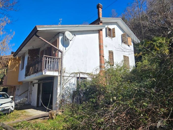 Casa con 6 locali in vendita in Centro, Roncà