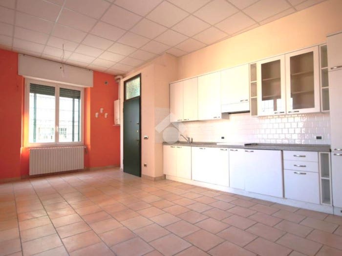 Appartamento bilocale in vendita in Vicolo torre, Centro, Barzanò
