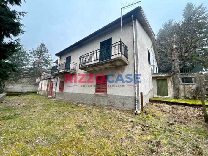 Casa con 6 locali in vendita in Cda Zagaria, CoriglianoRossano