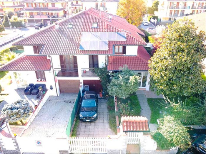 Casa con 5 locali in vendita in Via Gaetano Donizetti, Gudo Visconti