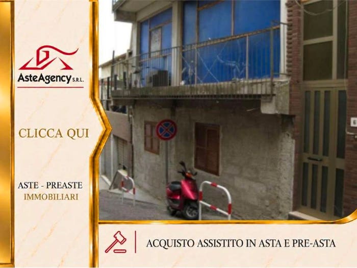 Appartamento con 6 locali in vendita in Via Castelfidardo, Centro, Montegranaro