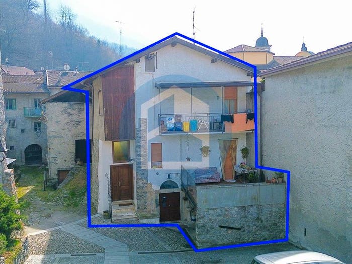 Casa con 6 locali in vendita in Via Adamo, Centro, Niardo
