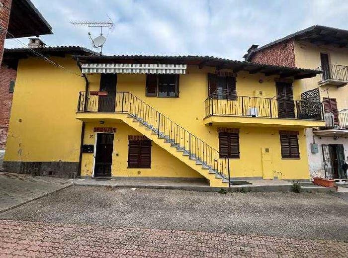 Appartamento con 5 locali in vendita in Via Trinità, Montaldo Torinese