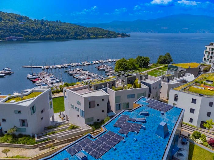 Appartamento quadrilocale in vendita in Via Podesta, Laveno, LavenoMombello