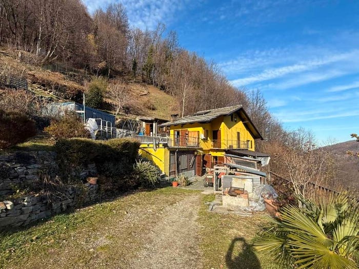 Casa con 5 locali in vendita in Via Moloire, Rorà
