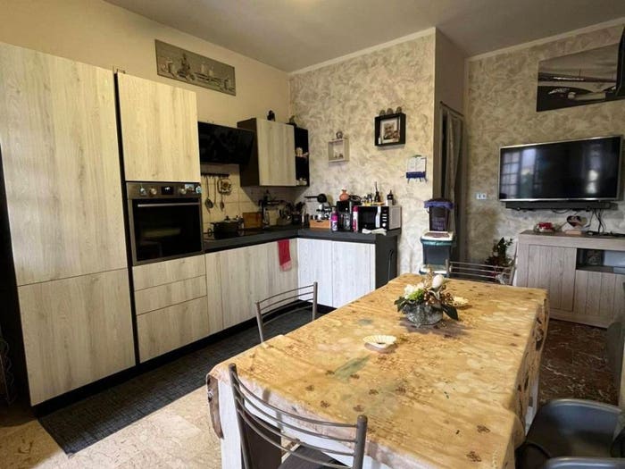 Casa con 6 locali in vendita in Vicolo Forno, Centro, Bosconero