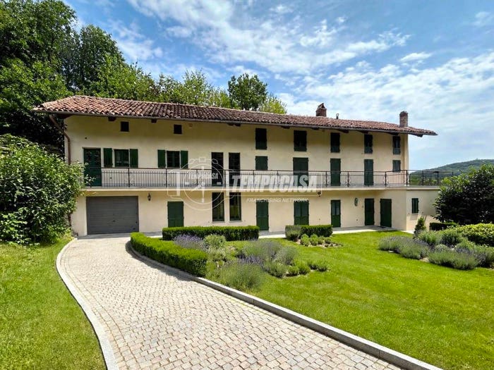 Casa con 6 locali in vendita in Borgata Cordero, Trana