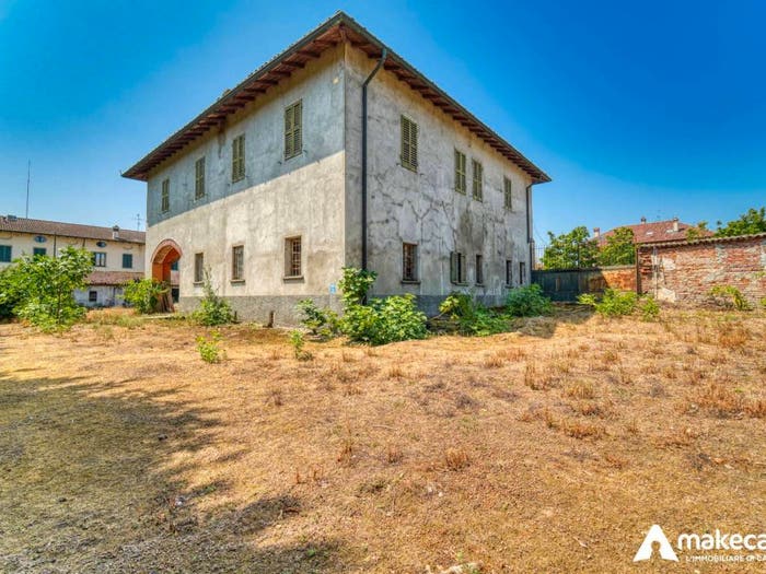 Casa con 6 locali in vendita in Via Monzasca, Centro, Galgagnano