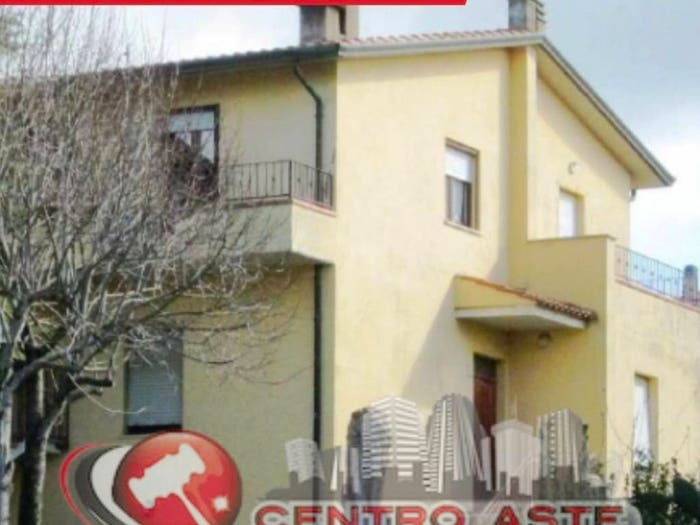 Appartamento con 5 locali in vendita in Via Tiberina Collepepe PG Italia, Collepepe, Collazzone