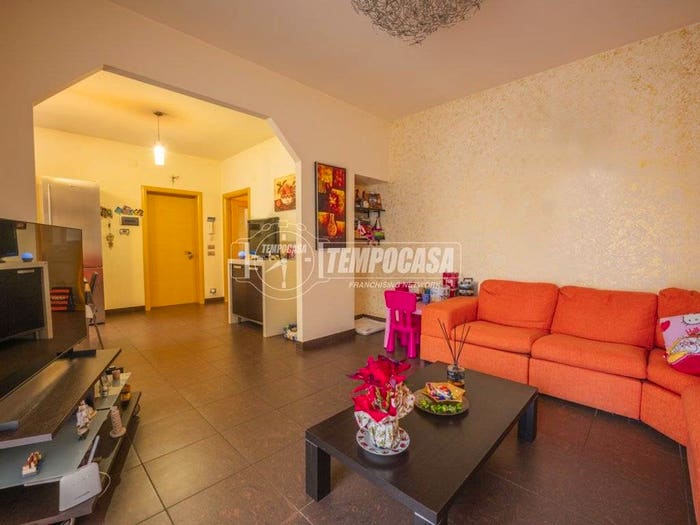Casa con 5 locali in vendita in Via Ugo la Malfa, Centro, Monte San Giusto