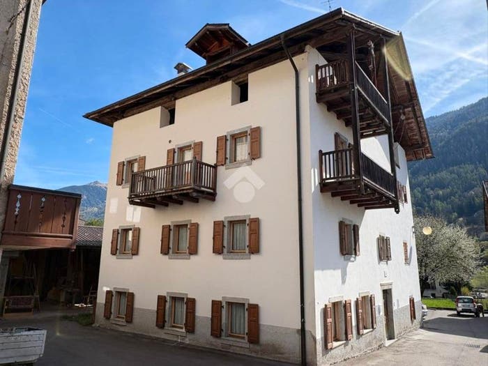 Appartamento bilocale in vendita in Via Nazionale, Strembo