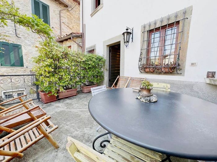 Casa con 6 locali in vendita in Località Gombereto, San Gemignano, Bagni di Lucca