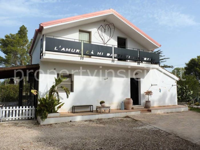 Casa con 5 locali in vendita in Strada Provinciale Cugni, Noto