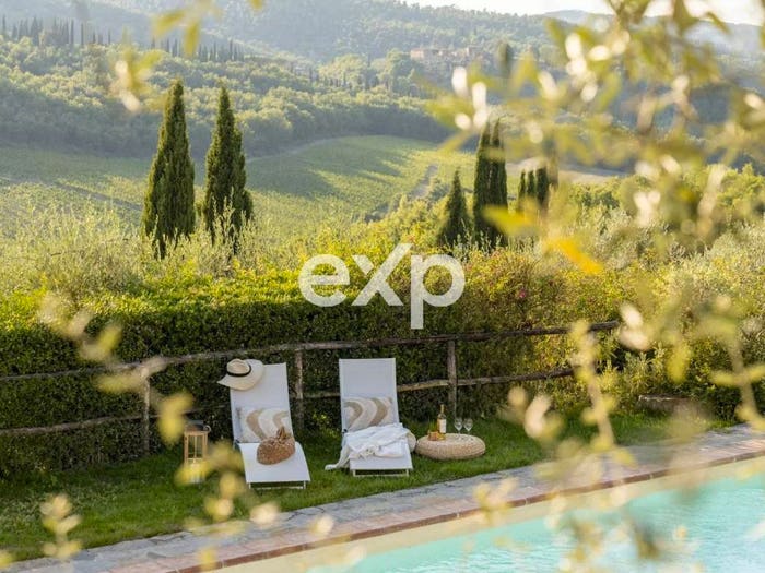 Casa con 6 locali in vendita in Greve in Chianti