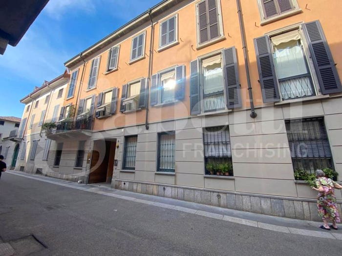 Appartamento trilocale in vendita in Via Castelfidardo, Centro Storico, Lodi