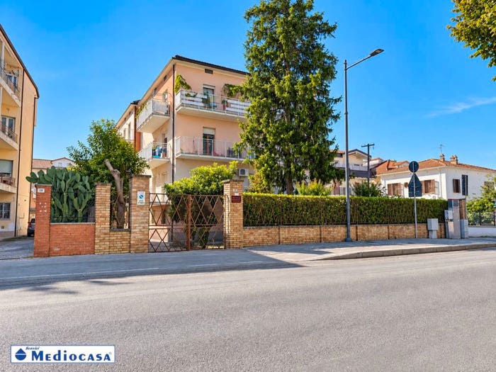 Appartamento quadrilocale in vendita in Via del Mare, Centro, Lanciano