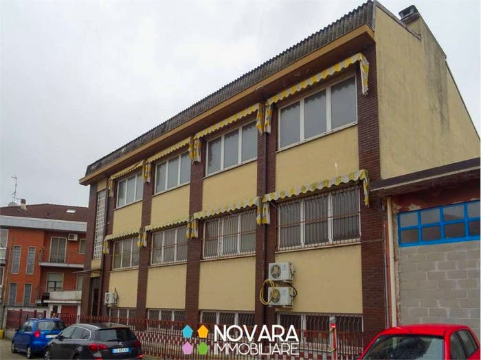 Casa con 6 locali in vendita in Via Nebbia, Santa Rita, Novara