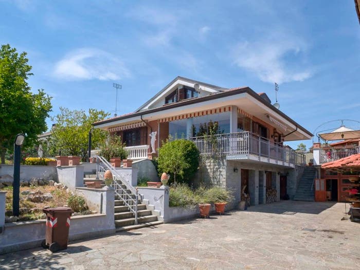 Casa con 6 locali in vendita in Borgata Colombè Inferiore, Colombe Inferiore, Trana