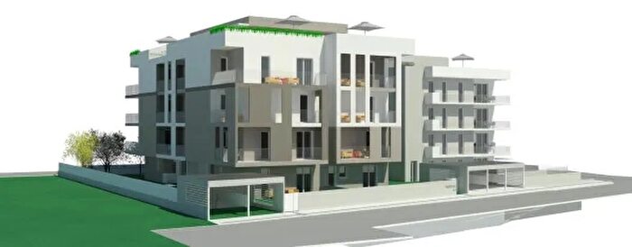 Appartamento quadrilocale in vendita in Via Daniele Manin, Peschiera Del Garda