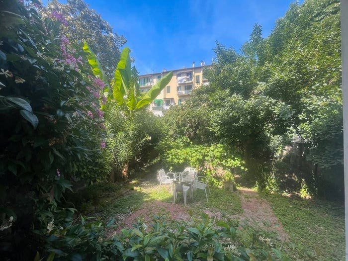 Appartamento con 5 locali in vendita in Via Giuseppe Saverio Mercadante, Porta al Prato San Jacopino, Firenze