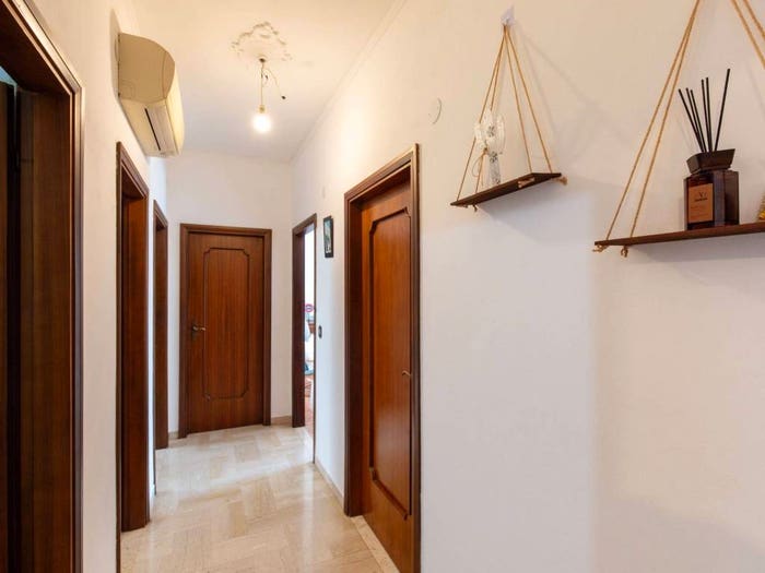 Appartamento quadrilocale in vendita in Via Privata Mimosa, Centro, Recco