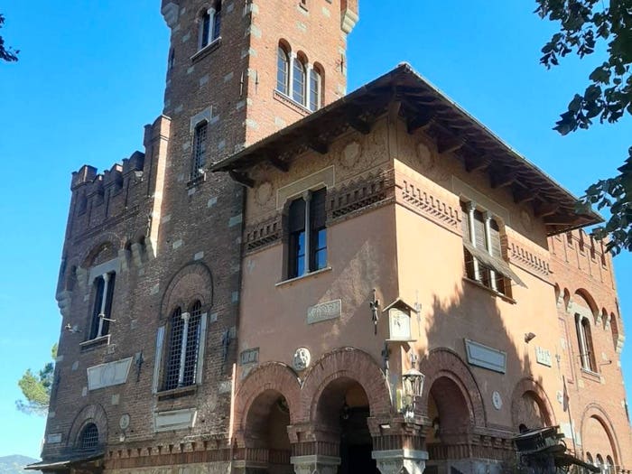 Casa con 6 locali in vendita in Via Ponte, Pedemonte, Serra Riccò