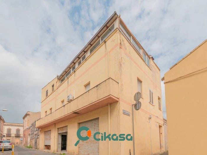 Casa con 6 locali in vendita in Vico Marco Aurelio, Monserrato