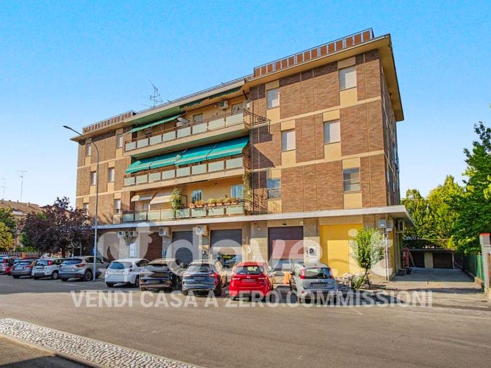 Appartamento bilocale in vendita in Via Achille Grandi, Centro, Budrio