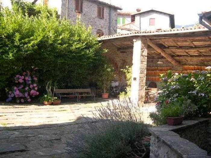 Casa con 6 locali in vendita in Via Vittorio Emanuele, Centro, Castelnuovo di Garfagnana