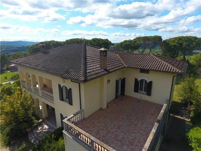 Casa con 6 locali in vendita in Via Tevere, Collepepe, Collazzone