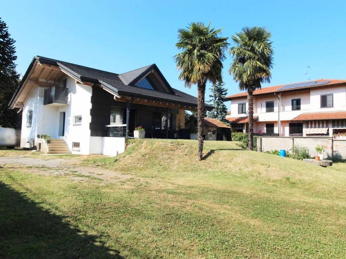 Casa quadrilocale in vendita in Via Roma, Gorla Maggiore